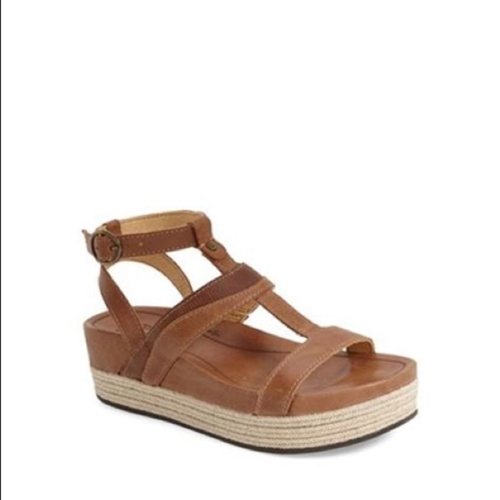 Olukai Women's Hi'ona Sandal size 8